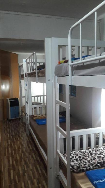 Sleep Break Hostel Sathon Bangkok Bagian luar foto